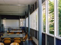 kantine-aan-de-binnenplaats-van-roc-aventus-apeldoorn