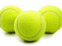 tennisballen-hebben-twee-vlakken-van-spiegelsymmetrie-en-n-rotatiesas-tweevoudig-symmetrisch